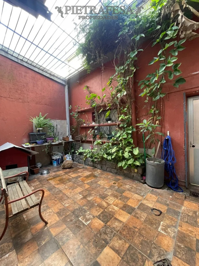 Oficina ID.13737 - Oficinas en venta mas casa de 2 dormitorios- Tres Cruces