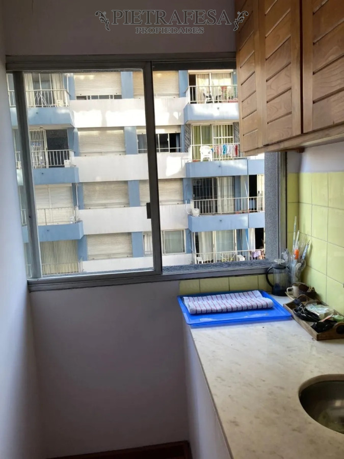 Oficina ID.5463 - Oficina en venta - Avenida 18 De Julio-Cordón 