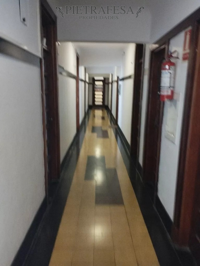 Oficina ID.12495 - Oficina en venta- Ciudad Vieja 