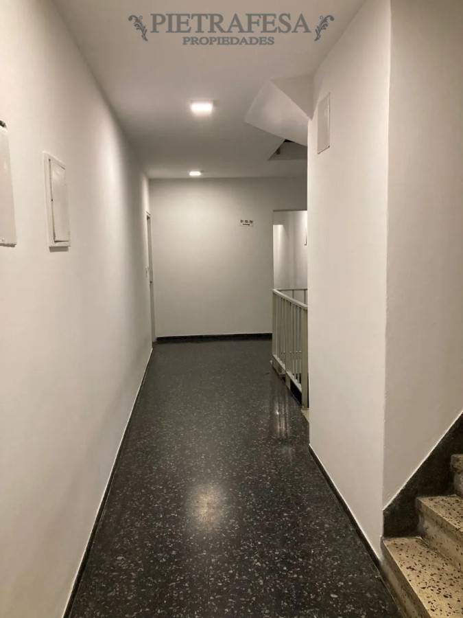 Oficina ID.5463 - Oficina en venta - Avenida 18 De Julio-Cordón 