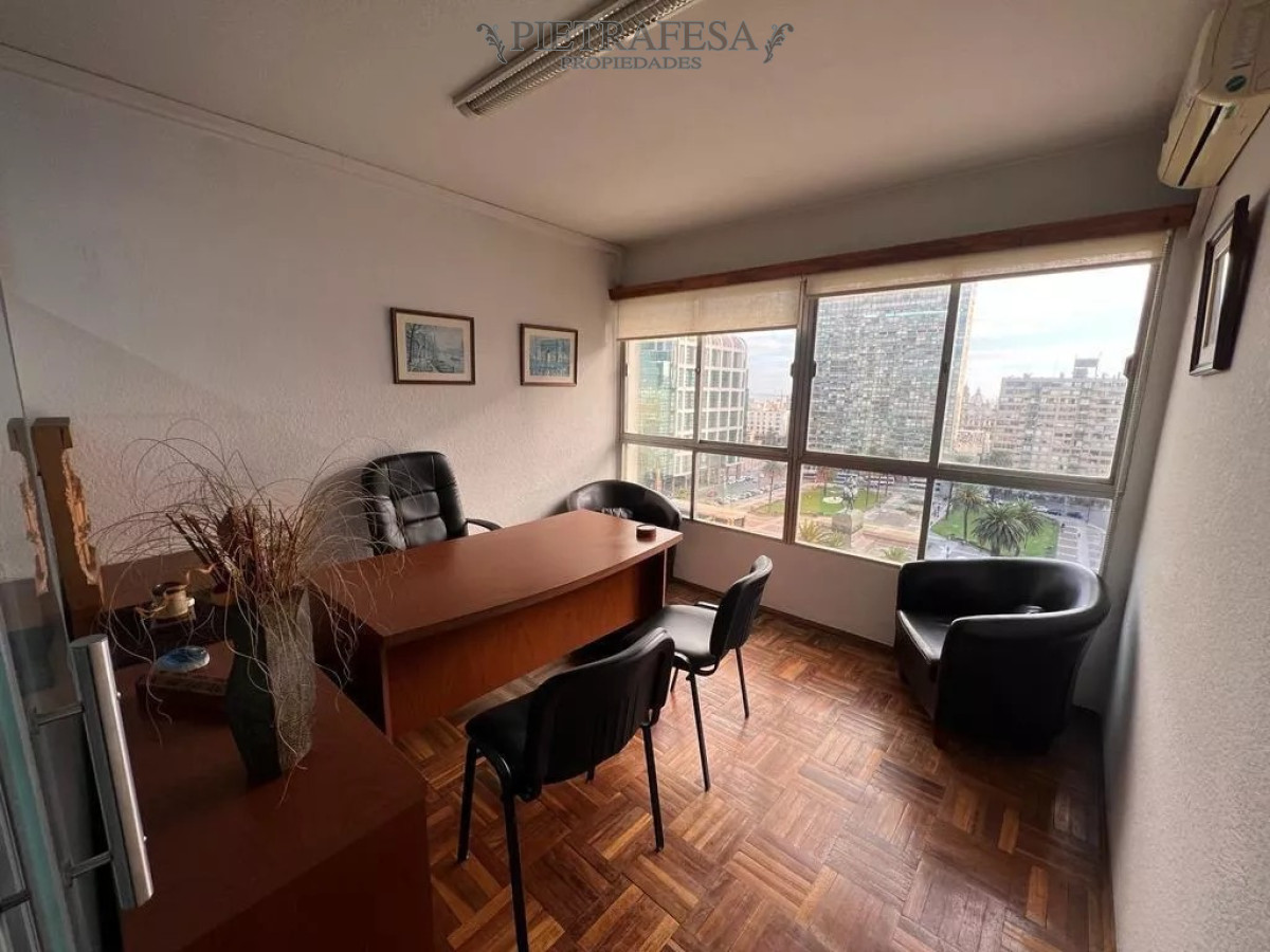 Oficina ID.8969 - Oficina en venta zona Centro