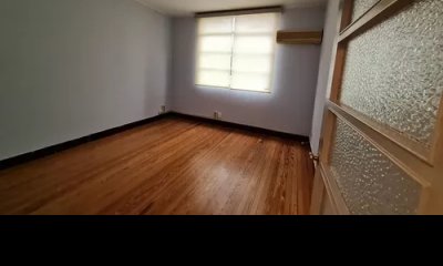 Oficina en venta, 1privado, 1baño. Ciudad Vieja.