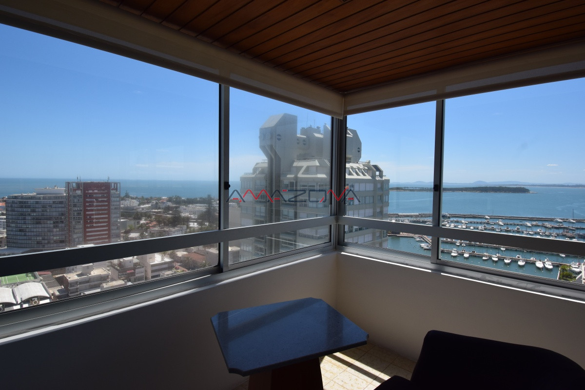 Apartamento ID.4997 - Apartamento en venta con vista al puerto