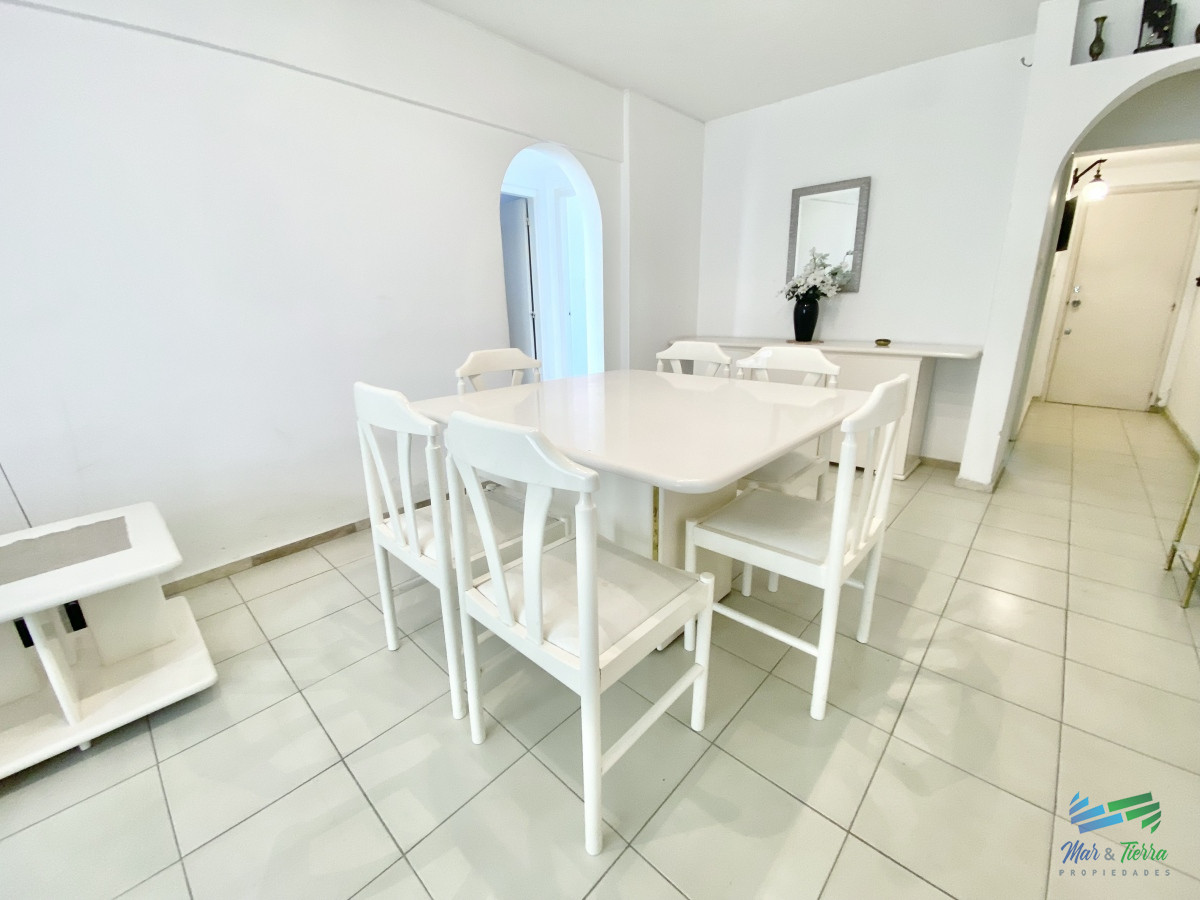 Apartamento ID.5618 - Apartamento  2 dormitorios  Garaje Punta del Este 