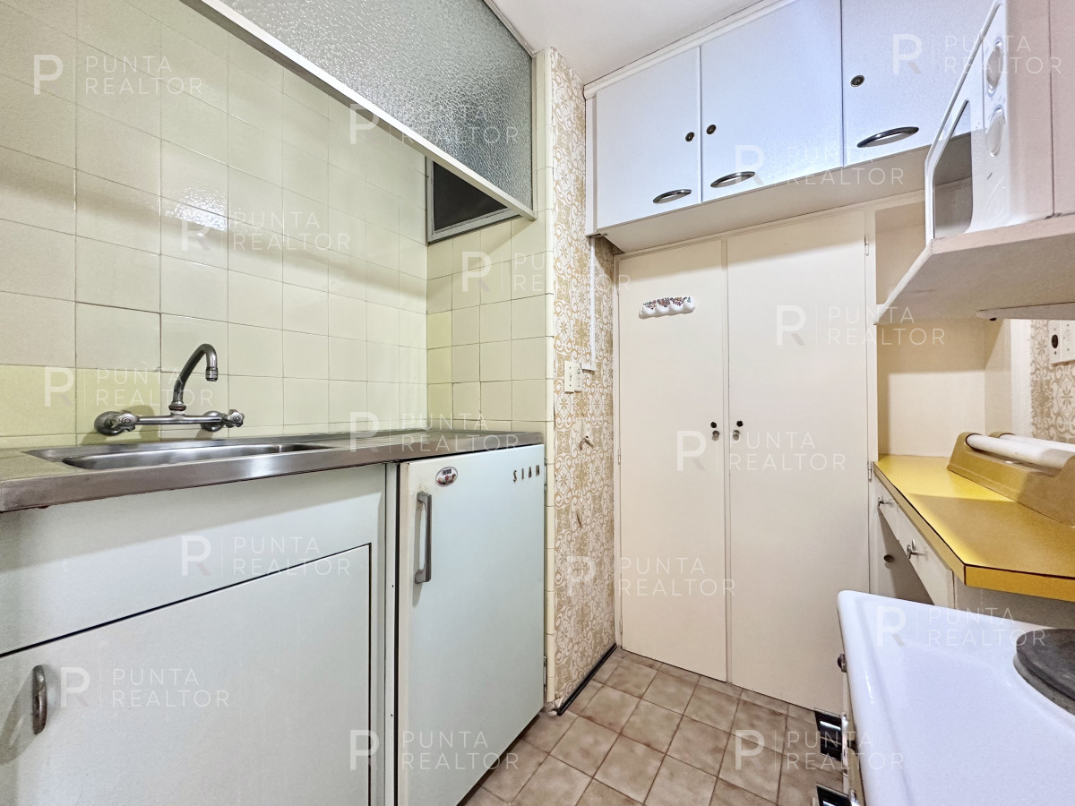 Apartamento ID.1713 - Opotunidad! Apartamento en Venta en la Península!, Punta del Este, Uruguay