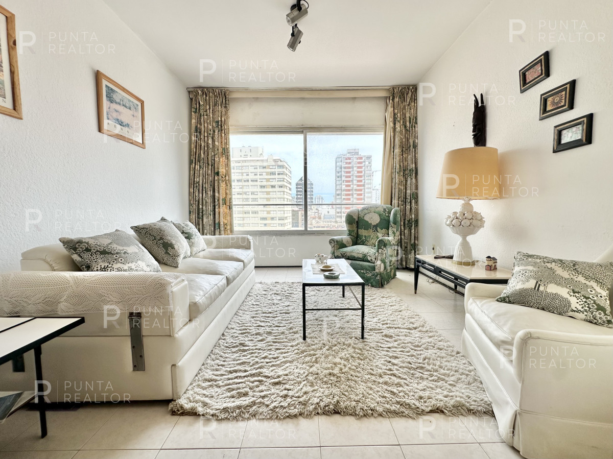 Apartamento ID.1713 - Opotunidad! Apartamento en Venta en la Península!, Punta del Este, Uruguay