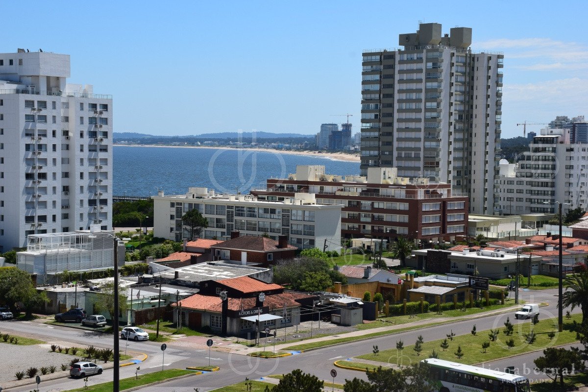 Brava - GoPunta - Portal Inmobiliario de Punta del Este - Maldonado