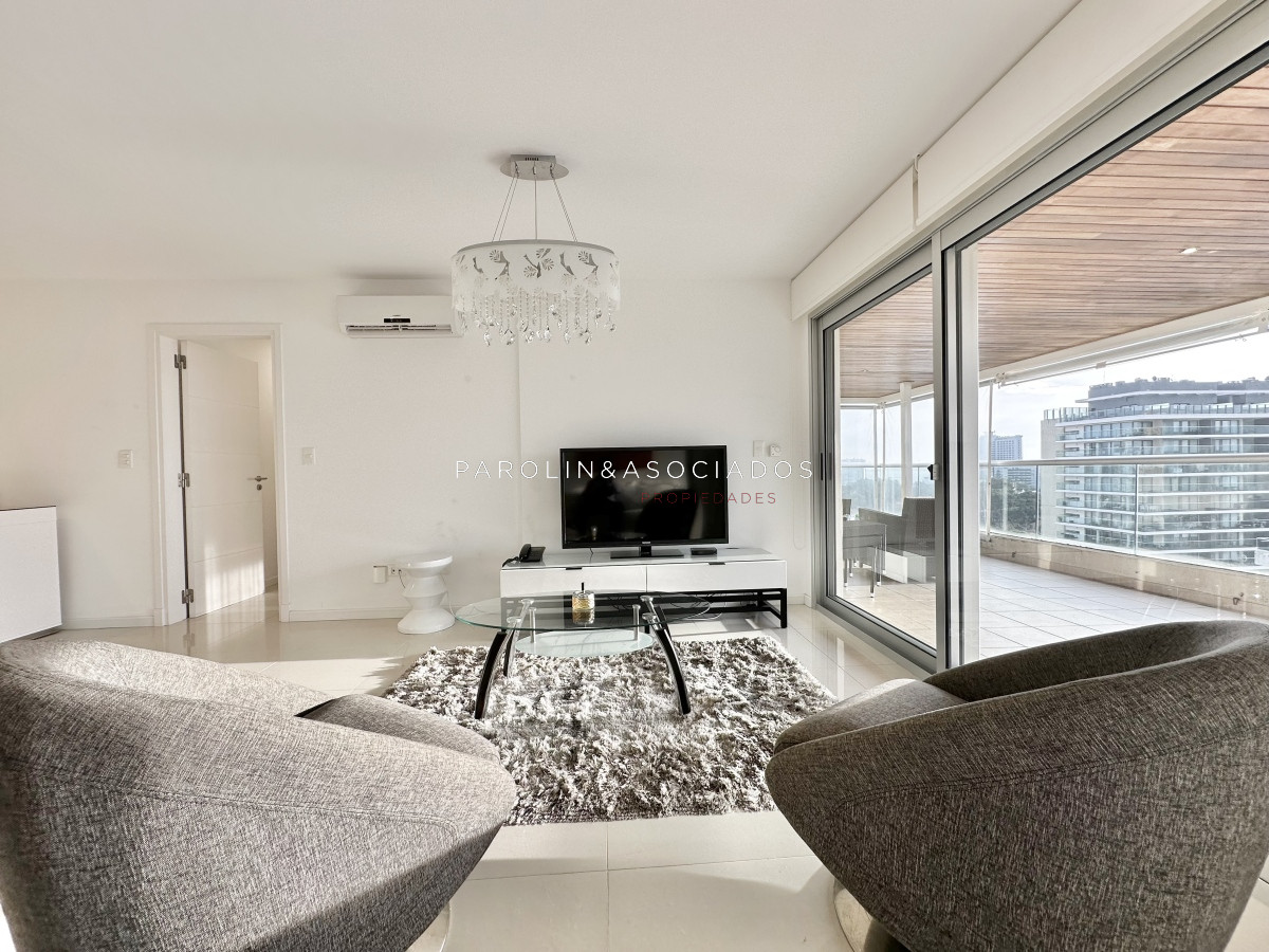 Brava - GoPunta - Portal Inmobiliario de Punta del Este - Maldonado