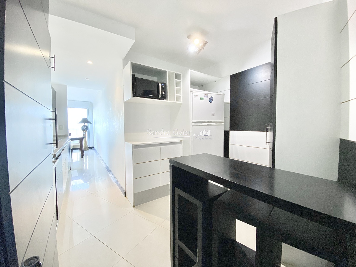 Apartamento ID.3480 - Apartamento Venta 3 dormitorios Mansa Punta del Este