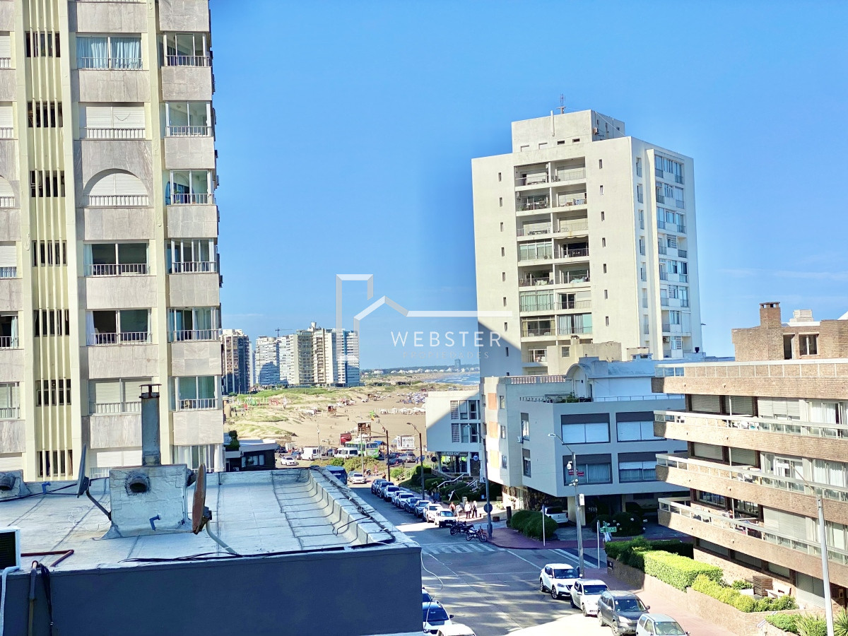 Apartamento ID.1484 - VENTA, Apartamento, 2 dormitorios, Península, Punta del Este, Uruguay