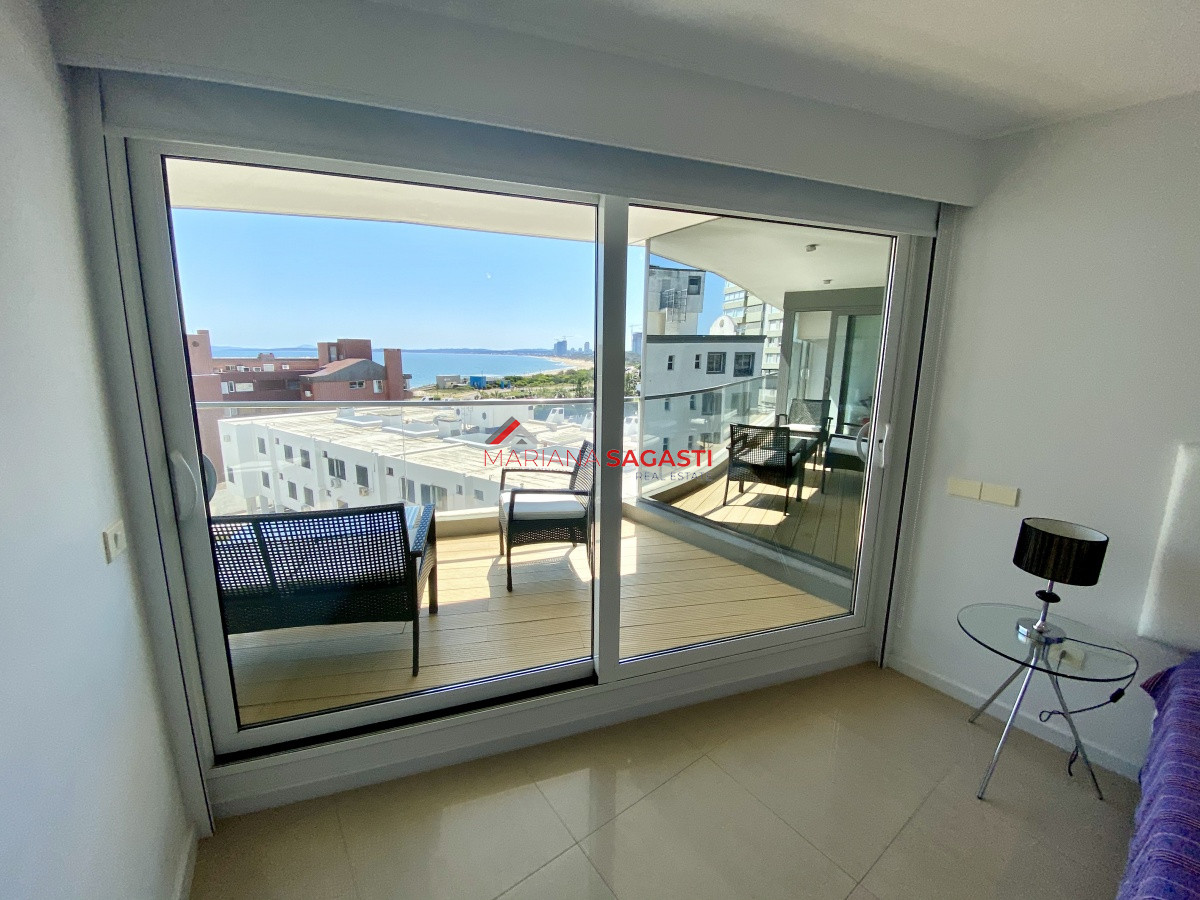 Apartamento ID.3929 - VENTA, Apartamento, 3 dormitorios, Punta del Este, Uruguay, con vista a la Mansa
