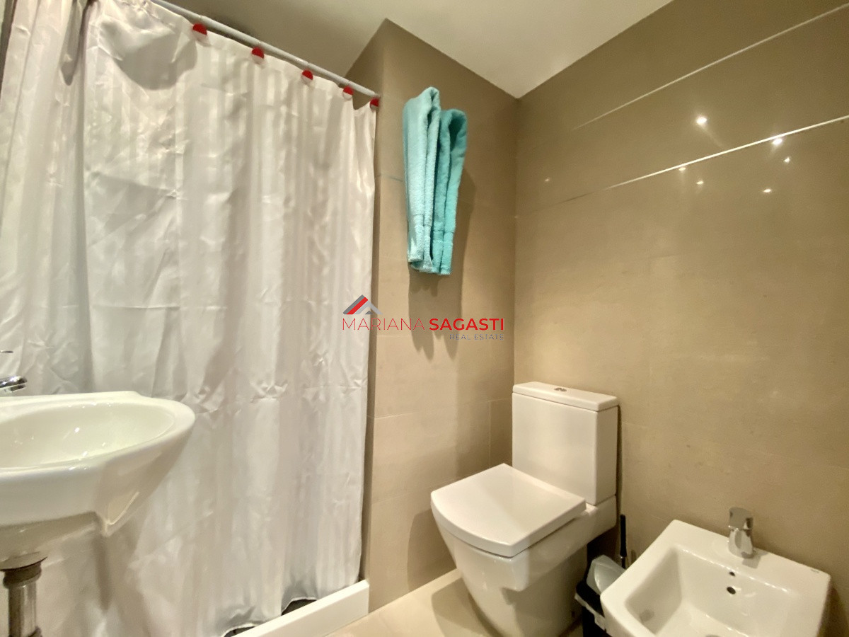 Apartamento ID.3929 - VENTA, Apartamento, 3 dormitorios, Punta del Este, Uruguay, con vista a la Mansa