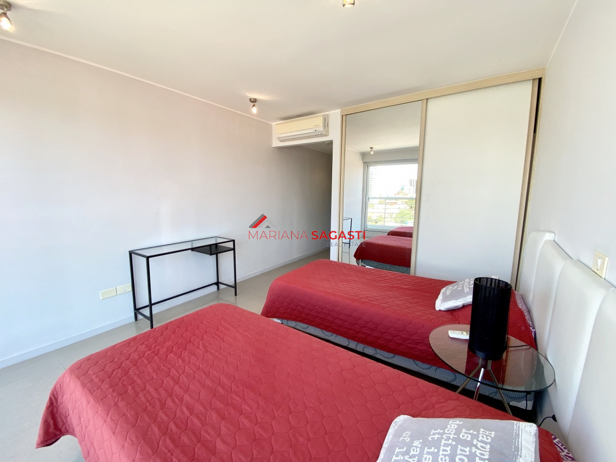 Apartamento ID.3929 - VENTA, Apartamento, 3 dormitorios, Punta del Este, Uruguay, con vista a la Mansa