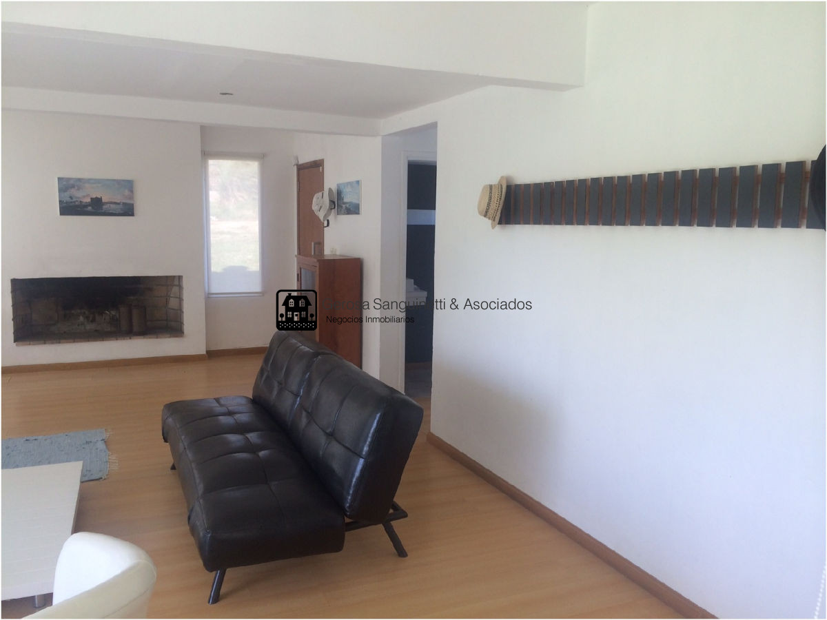 Casa ID.1679 - Casa en Punta Piedras, 3 dormitorios *