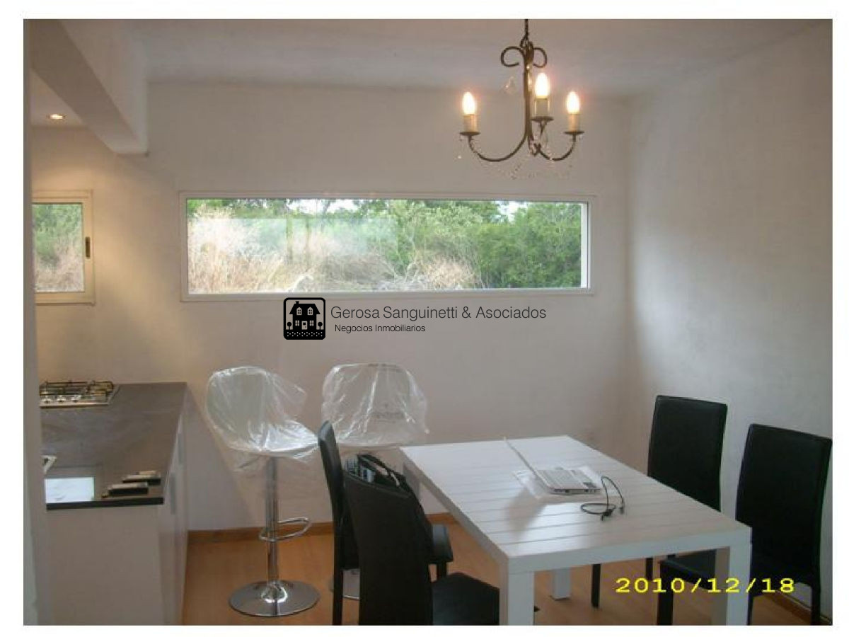 Casa ID.1679 - Casa en Punta Piedras, 3 dormitorios *