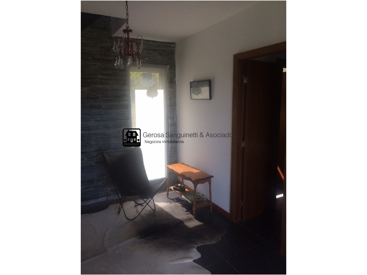 Casa ID.1680 - Casa en Altos de Punta Piedra con vista al mar 
