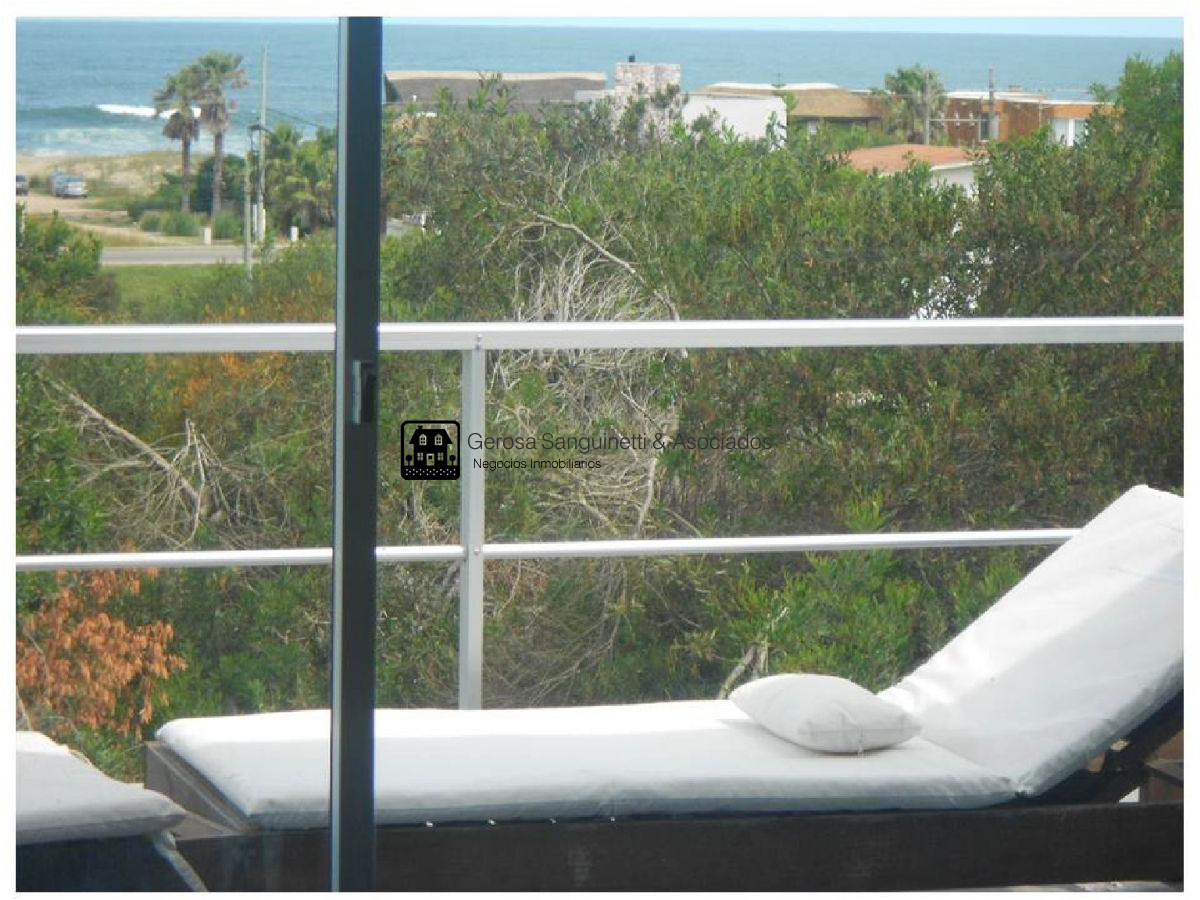 Casa ID.1680 - Casa en Altos de Punta Piedra con vista al mar 