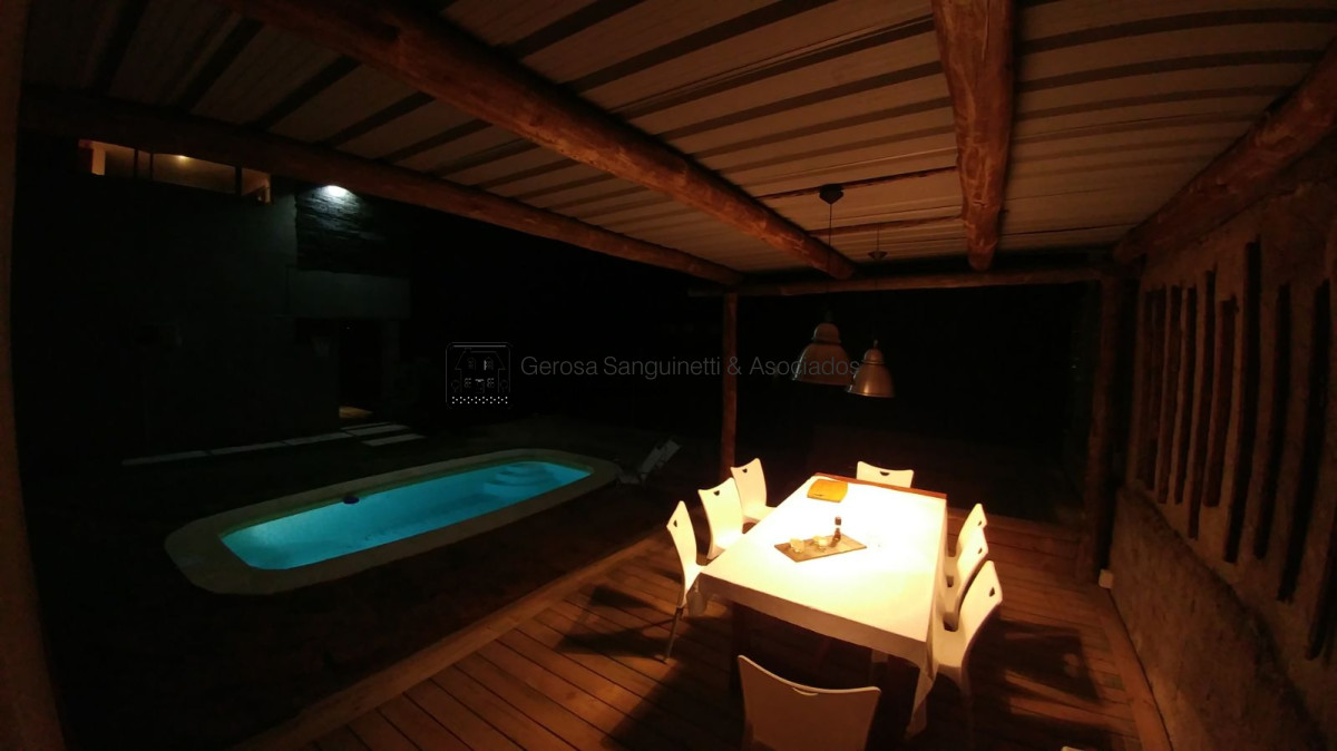 Casa ID.1680 - Casa en Altos de Punta Piedra con vista al mar 