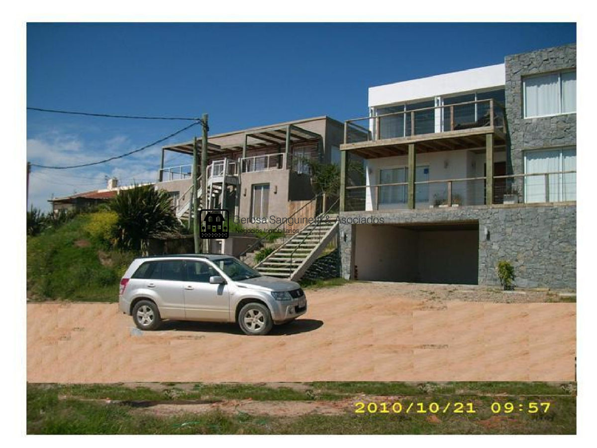 Casa ID.1679 - Casa en Punta Piedras, 3 dormitorios *