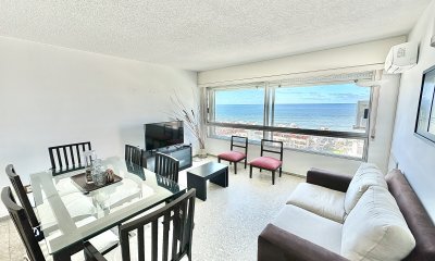 Peninsula, piso alto de 3 dormitorios