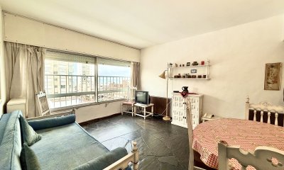 Venta apartamento 1 dormitorio 1 baño garaje Punta del Este