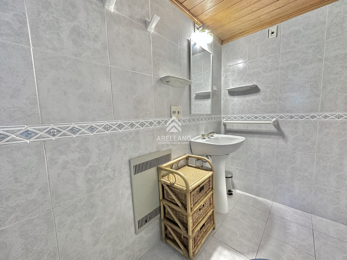 Casa ID.4041 - Venta Casa 6 dormitorios Mansa Punta del Este
