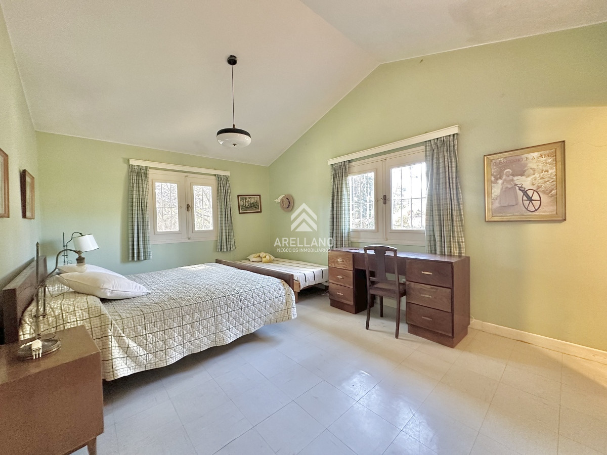 Casa ID.4041 - Venta Casa 6 dormitorios Mansa Punta del Este