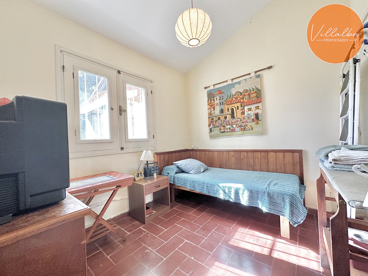 Apartamento ID.3537 - Venta Casa 6 dormitorios Mansa Punta del Este