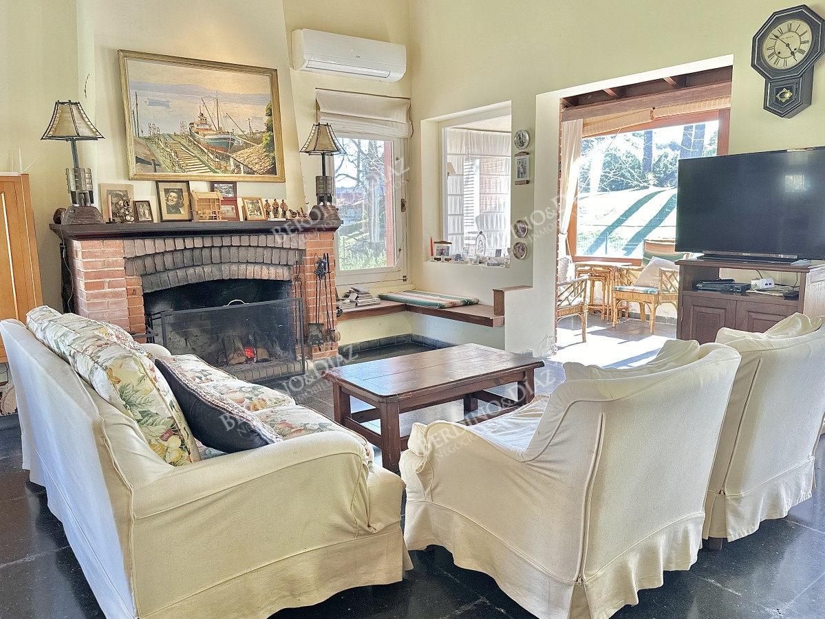 Casa ID.2929 - Venta Casa 6 dormitorios Mansa Punta del Este