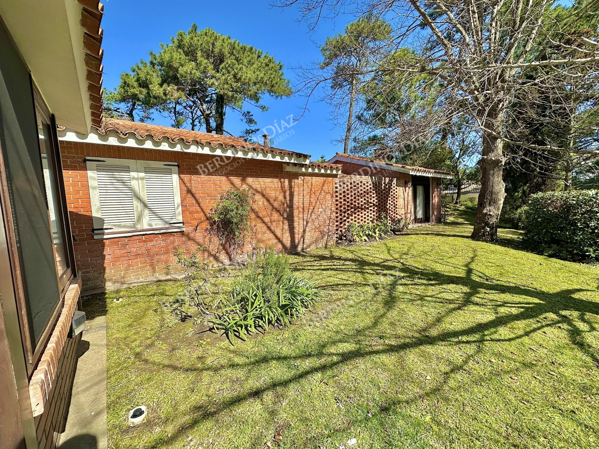 Casa ID.2929 - Venta Casa 6 dormitorios Mansa Punta del Este