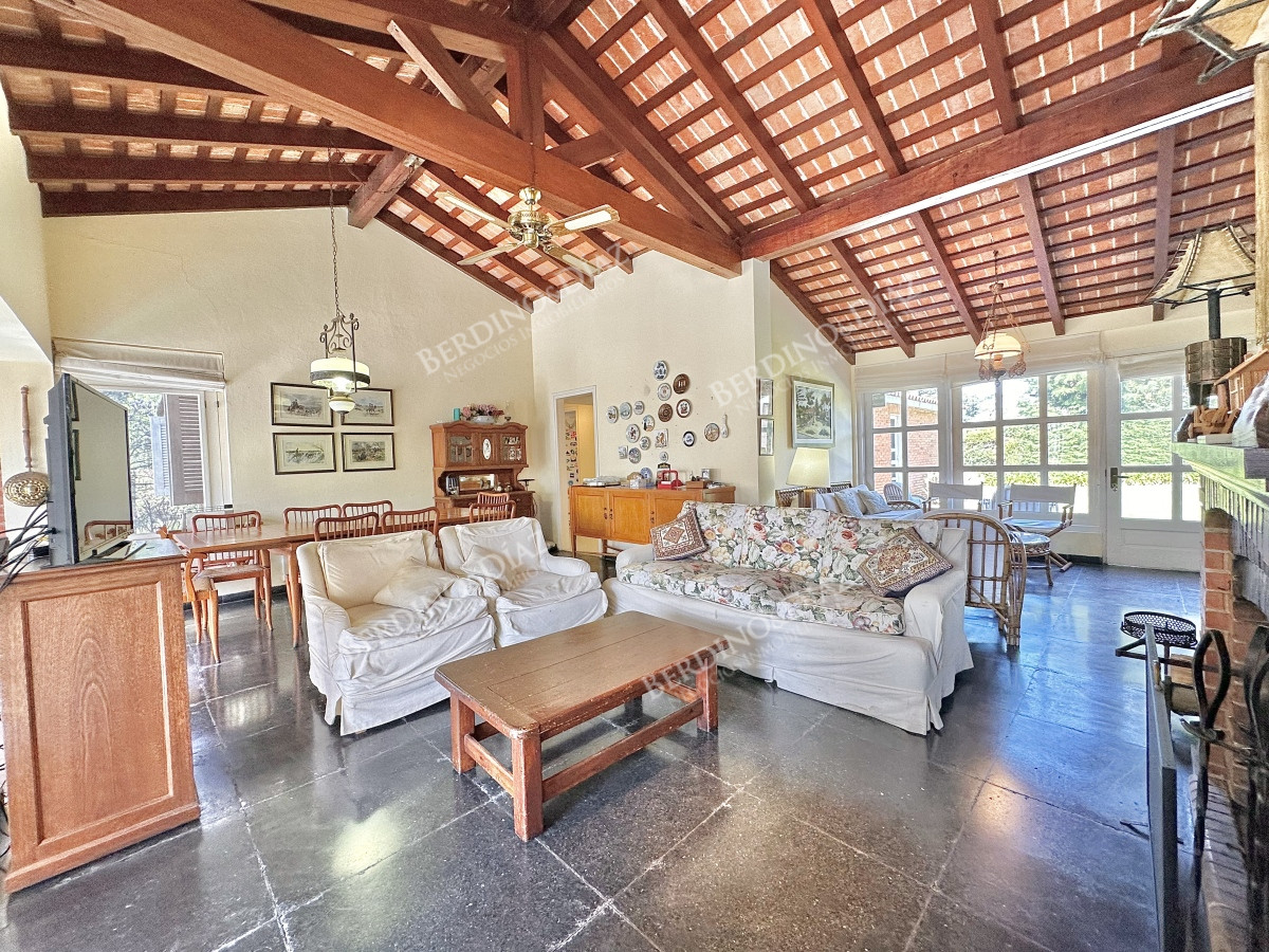 Casa ID.2929 - Venta Casa 6 dormitorios Mansa Punta del Este