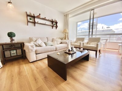 Apartamento en Peninsula, 2 dormitorios *