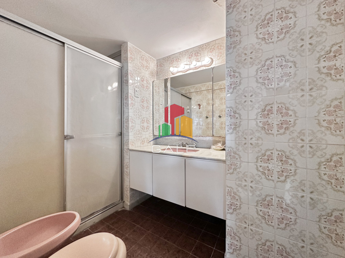 Apartamento ID.3893 - Apartamento Venta 1 dormitorio y medio Península Punta del Este