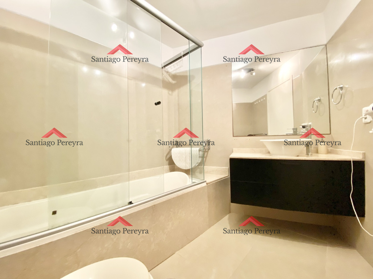 Apartamento ID.7234 - Apartamento frente a playa mansa, espectacular!! 