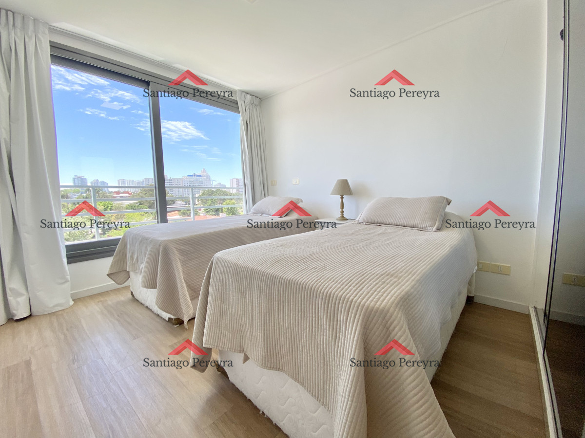 Apartamento ID.7439 - a pasos de la Mansa! 