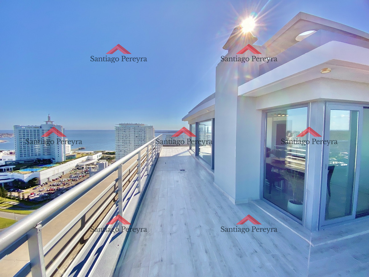 Apartamento ID.7185 - Hermoso penthouse duplex en zona Conrad