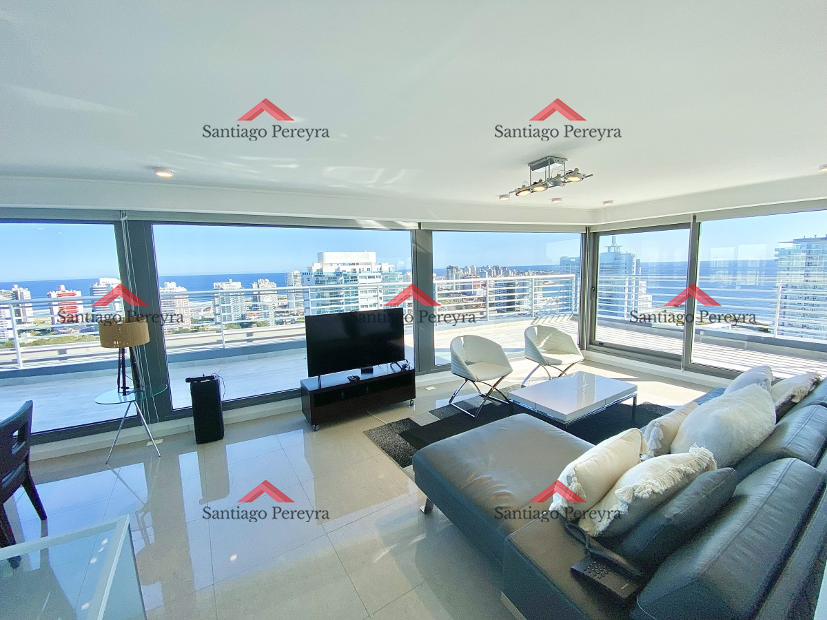 Apartamento ID.7185 - Hermoso penthouse duplex en zona Conrad
