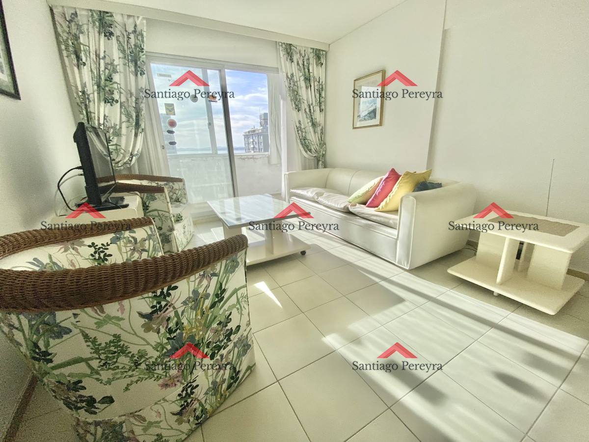 Apartamento ID.14883 - VENTA, Apartamento, 2 dormitorios y garaje, Punta del Este, Uruguay