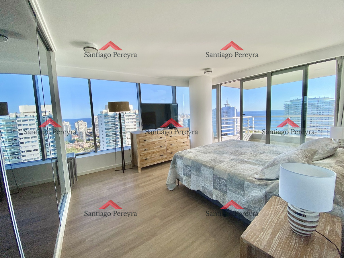 Apartamento ID.7185 - Hermoso penthouse duplex en zona Conrad