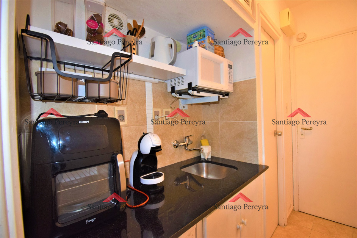 Apartamento ID.13391 - monoambiente con balcon cerrado en península, a metros de los dedos y vista al mar