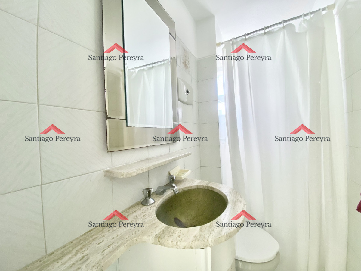 Apartamento ID.14883 - VENTA, Apartamento, 2 dormitorios y garaje, Punta del Este, Uruguay