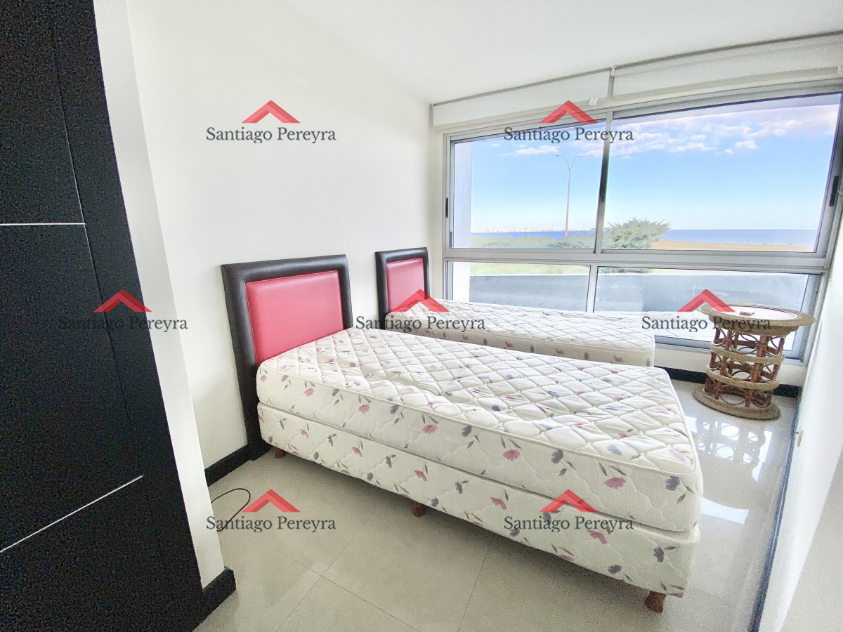 Apartamento ID.7234 - Apartamento frente a playa mansa, espectacular!! 