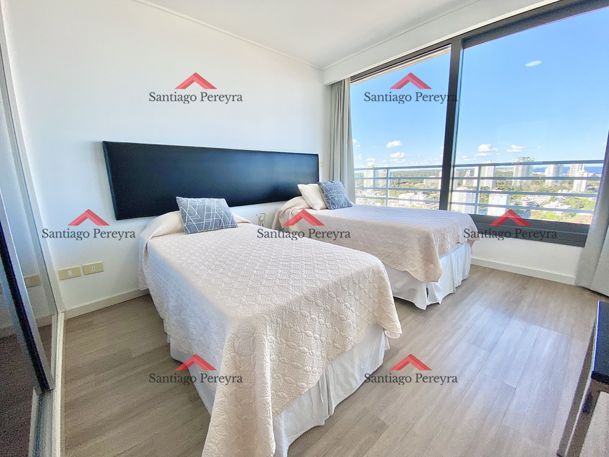 Apartamento ID.7185 - Hermoso penthouse duplex en zona Conrad