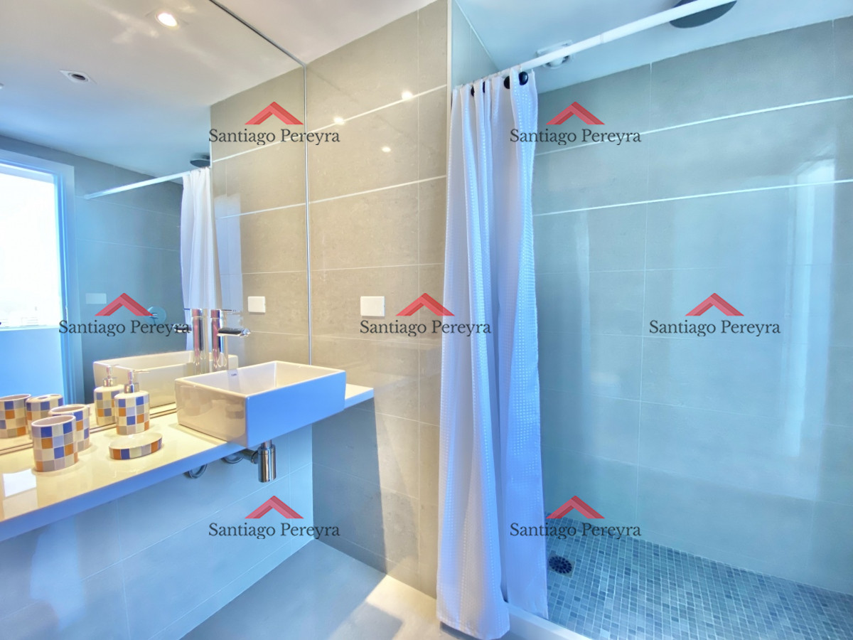 Apartamento ID.7185 - Hermoso penthouse duplex en zona Conrad
