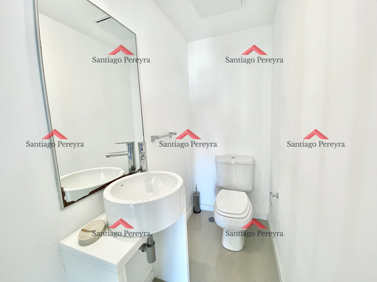 Apartamento ID.7185 - Hermoso penthouse duplex en zona Conrad