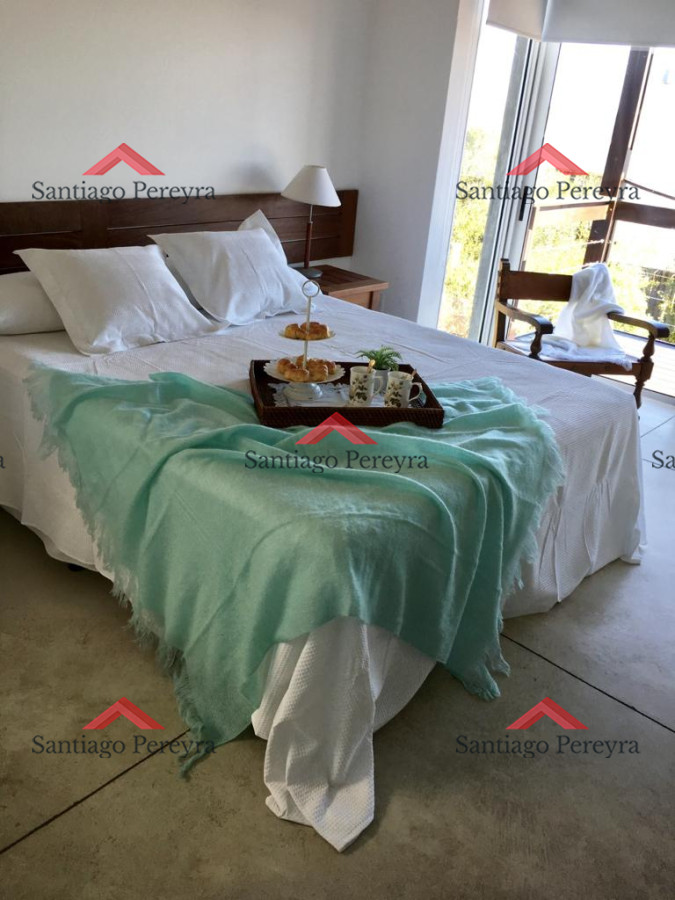 Casa ID.7351 - Casa en Punta Piedras, 5 dormitorios *