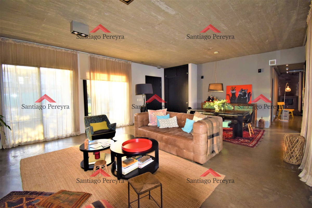 Casa ID.7441 - Zona residencial