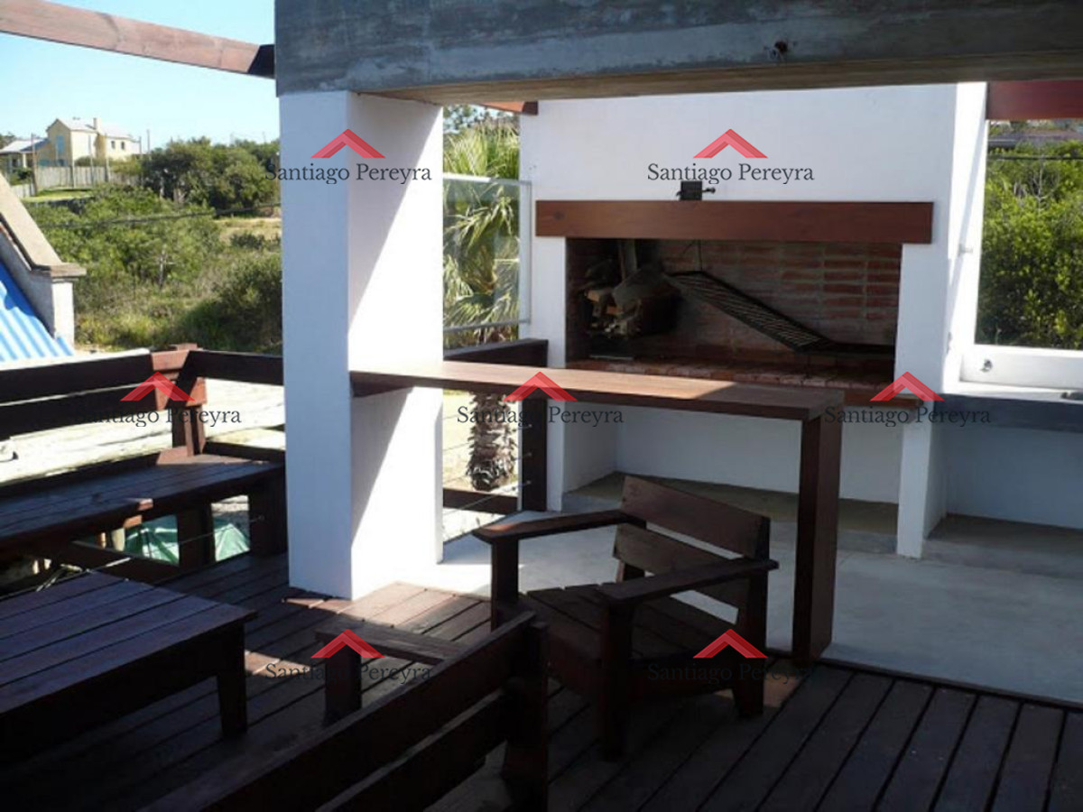Casa ID.7351 - Casa en Punta Piedras, 5 dormitorios *
