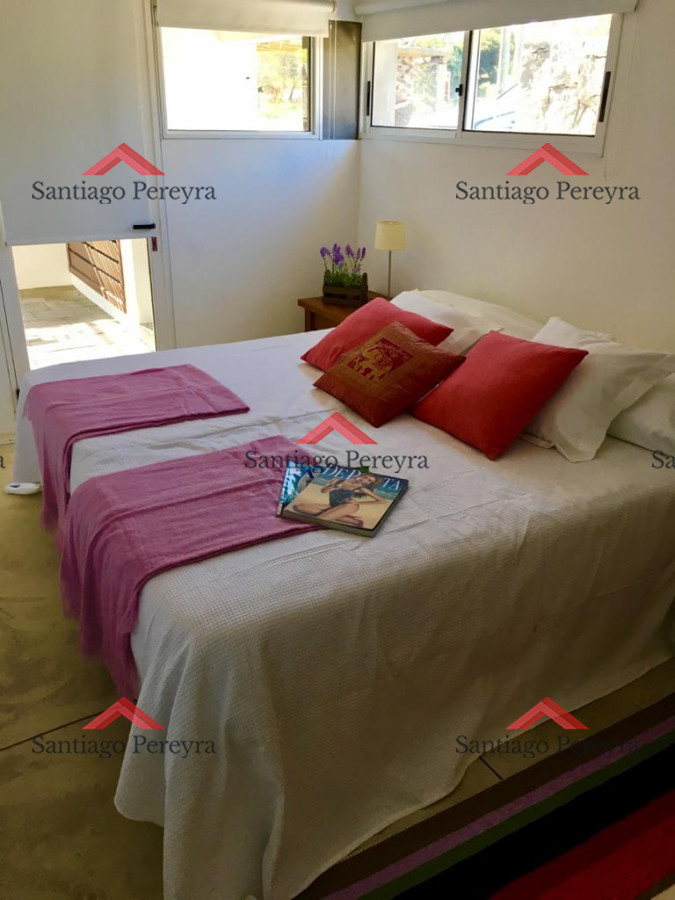 Casa ID.7351 - Casa en Punta Piedras, 5 dormitorios *