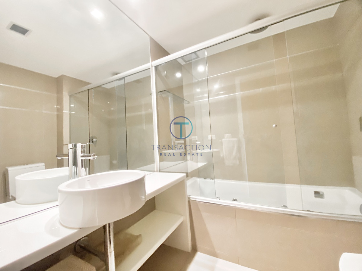 Apartamento ID.1311/Venta,-3-Dormitorios-en-Playa-Mansa-con-Vista-al-Mar - Alquiler 2 dormitorios y dependencia , Mansa Punta del Este